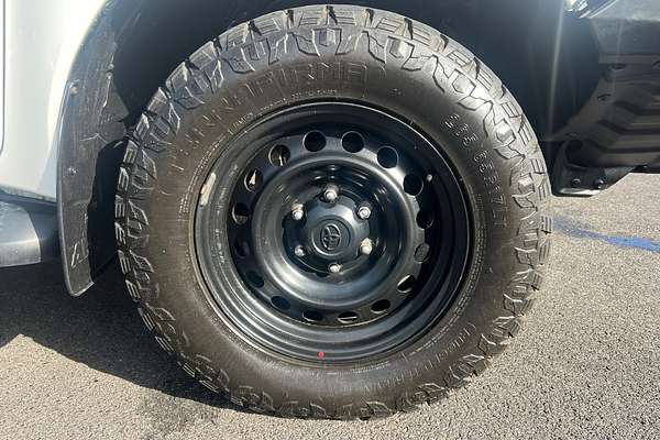 2022 Toyota Hilux SR GUN126R