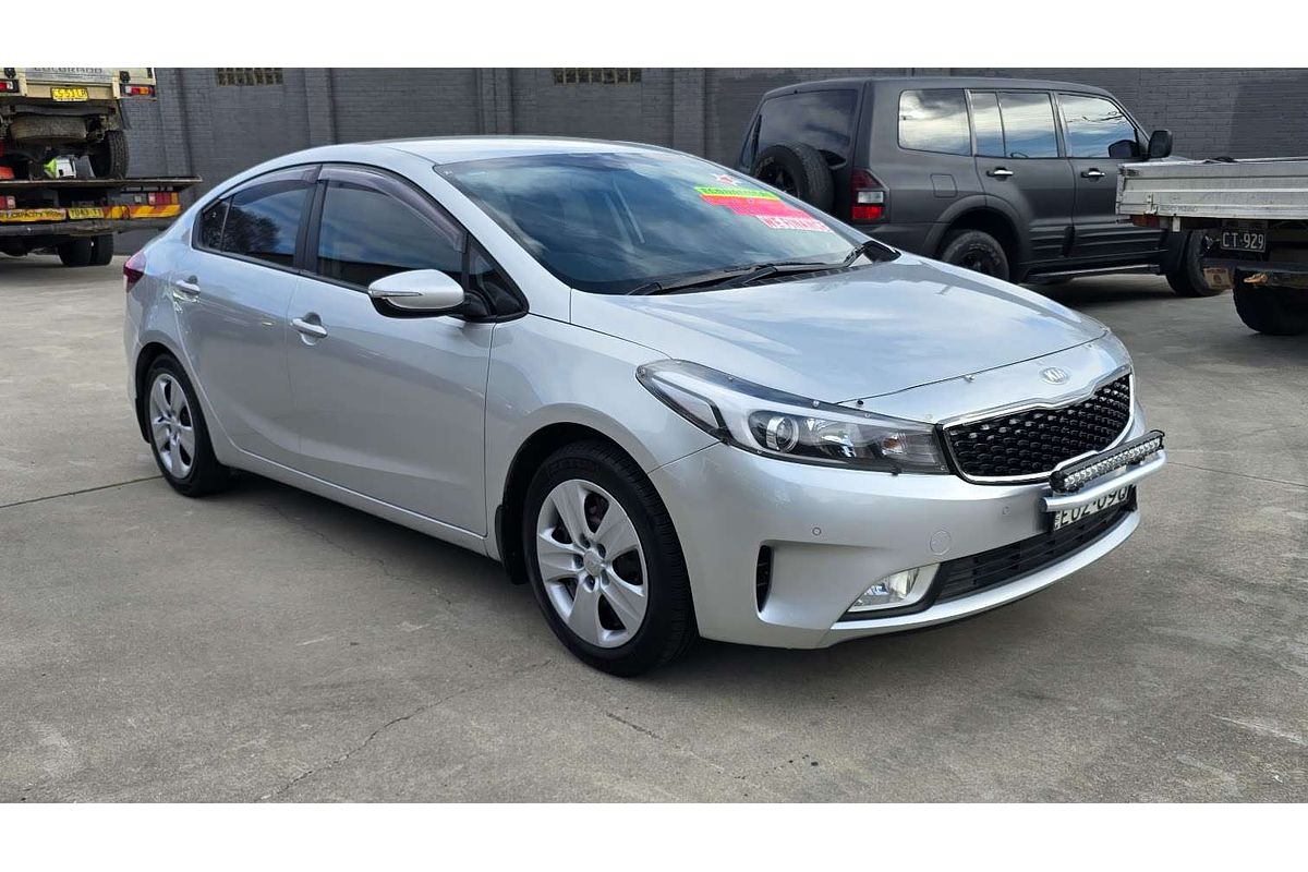 2017 Kia Cerato S YD