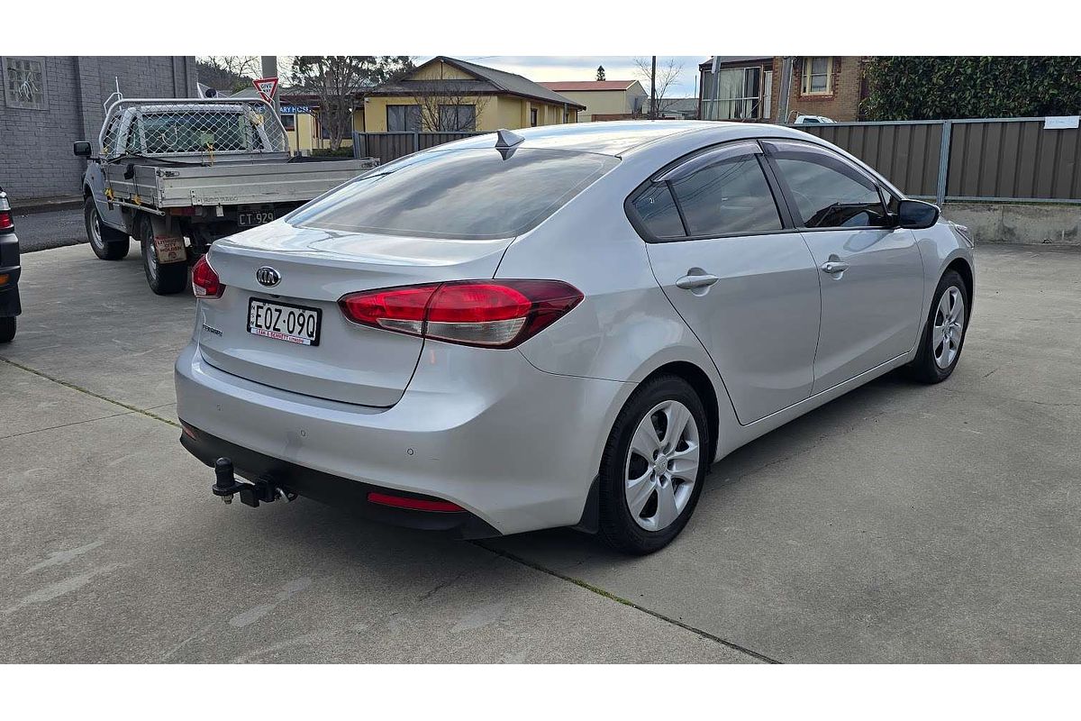 2017 Kia Cerato S YD