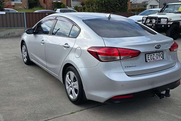 2017 Kia Cerato S YD