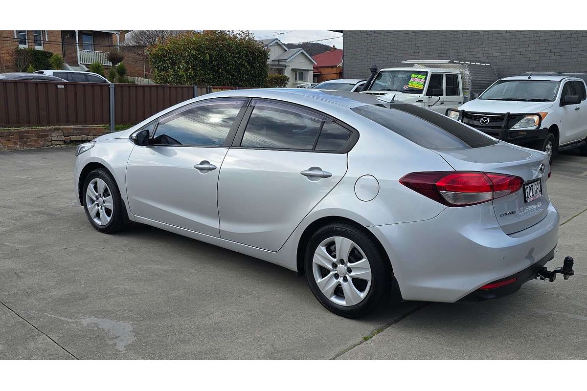 2017 Kia Cerato S YD
