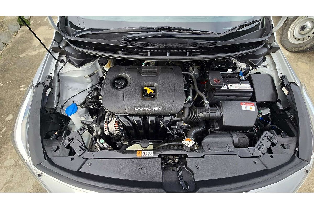 2017 Kia Cerato S YD