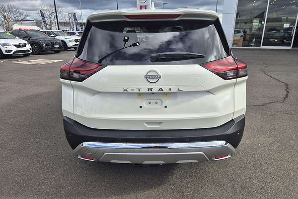 2025 Nissan X-TRAIL Ti-L T33