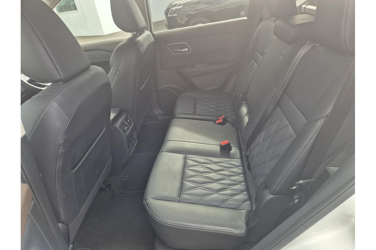 2025 Nissan X-TRAIL Ti-L T33