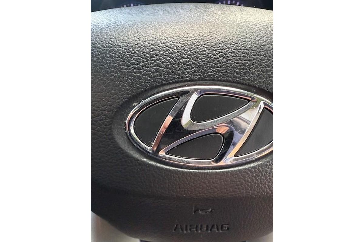2018 Hyundai Kona Active OS