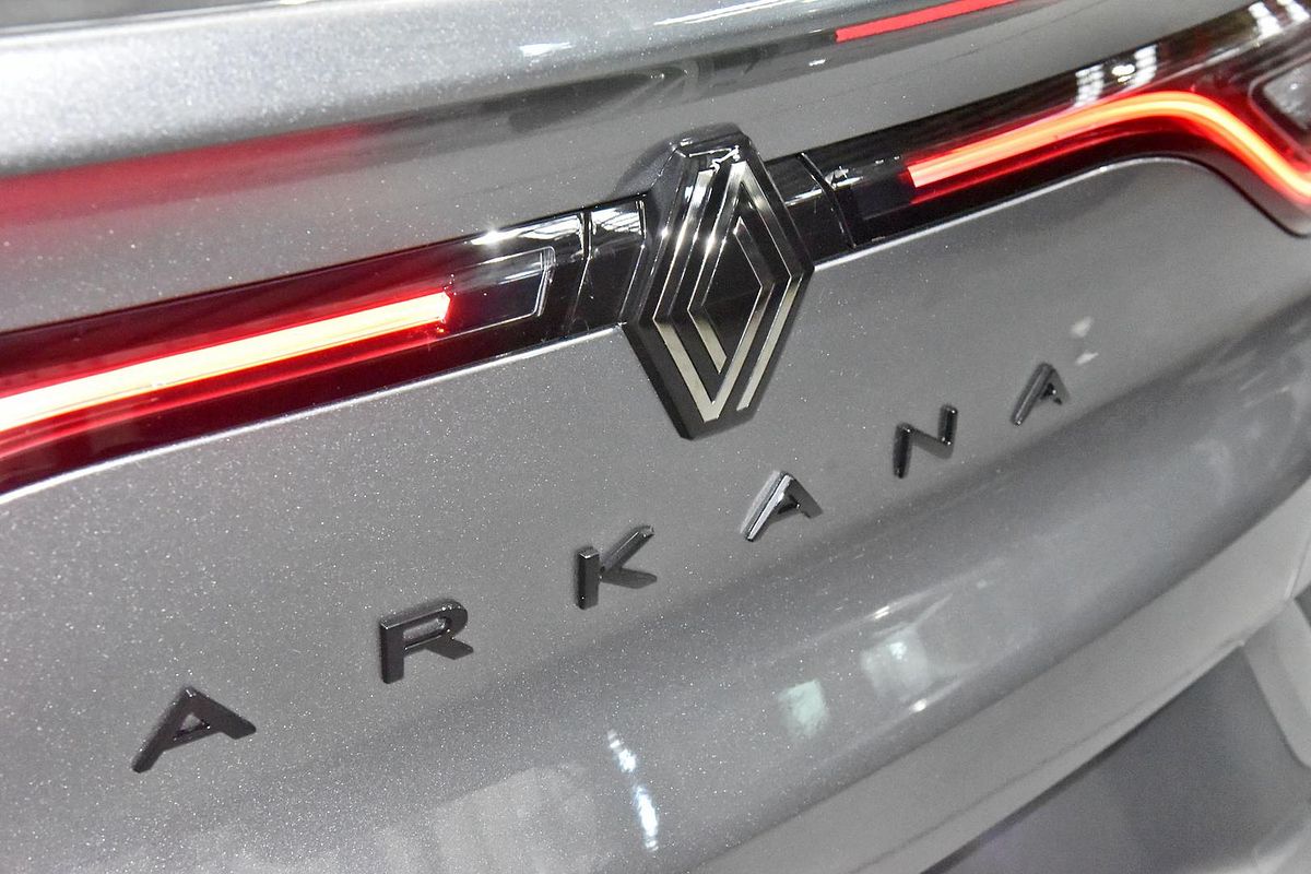 2025 Renault Arkana Esprit Alpine JL1