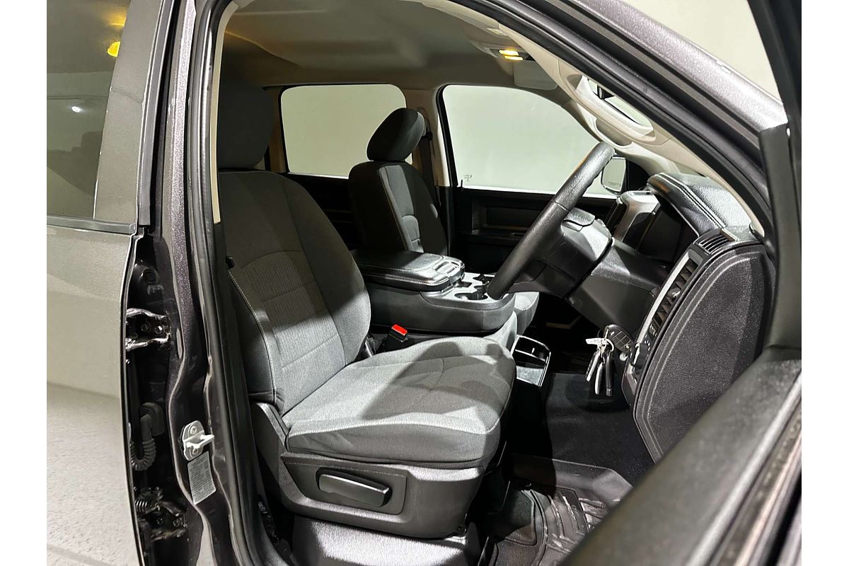 2022 RAM 1500 Express DS 4X4 SWB