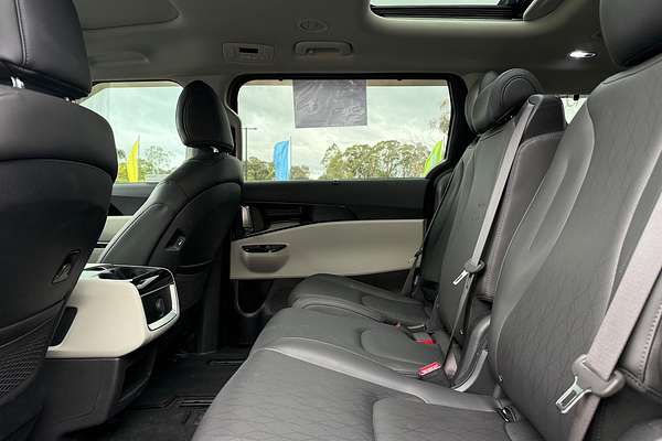 2023 Kia Carnival Special Edition KA4