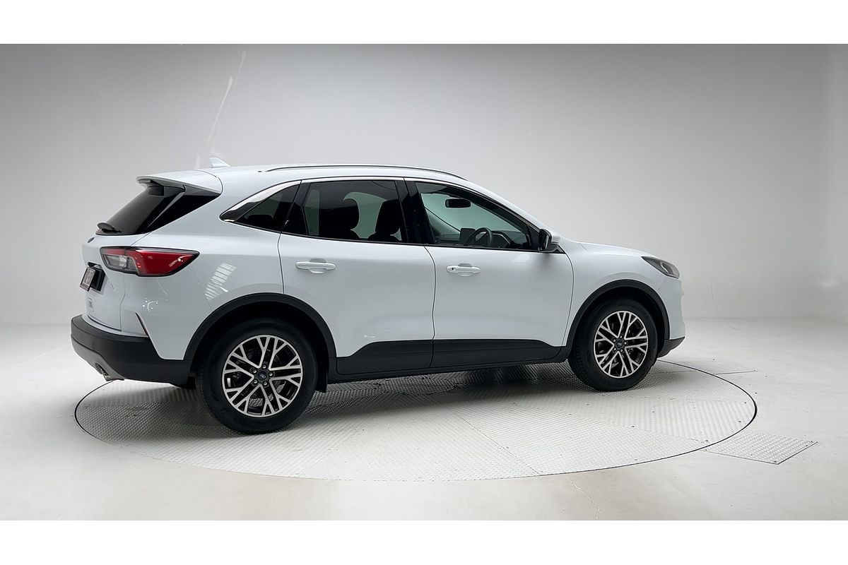 2021 Ford Escape ZH