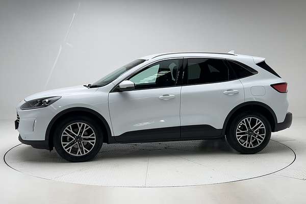 2021 Ford Escape ZH
