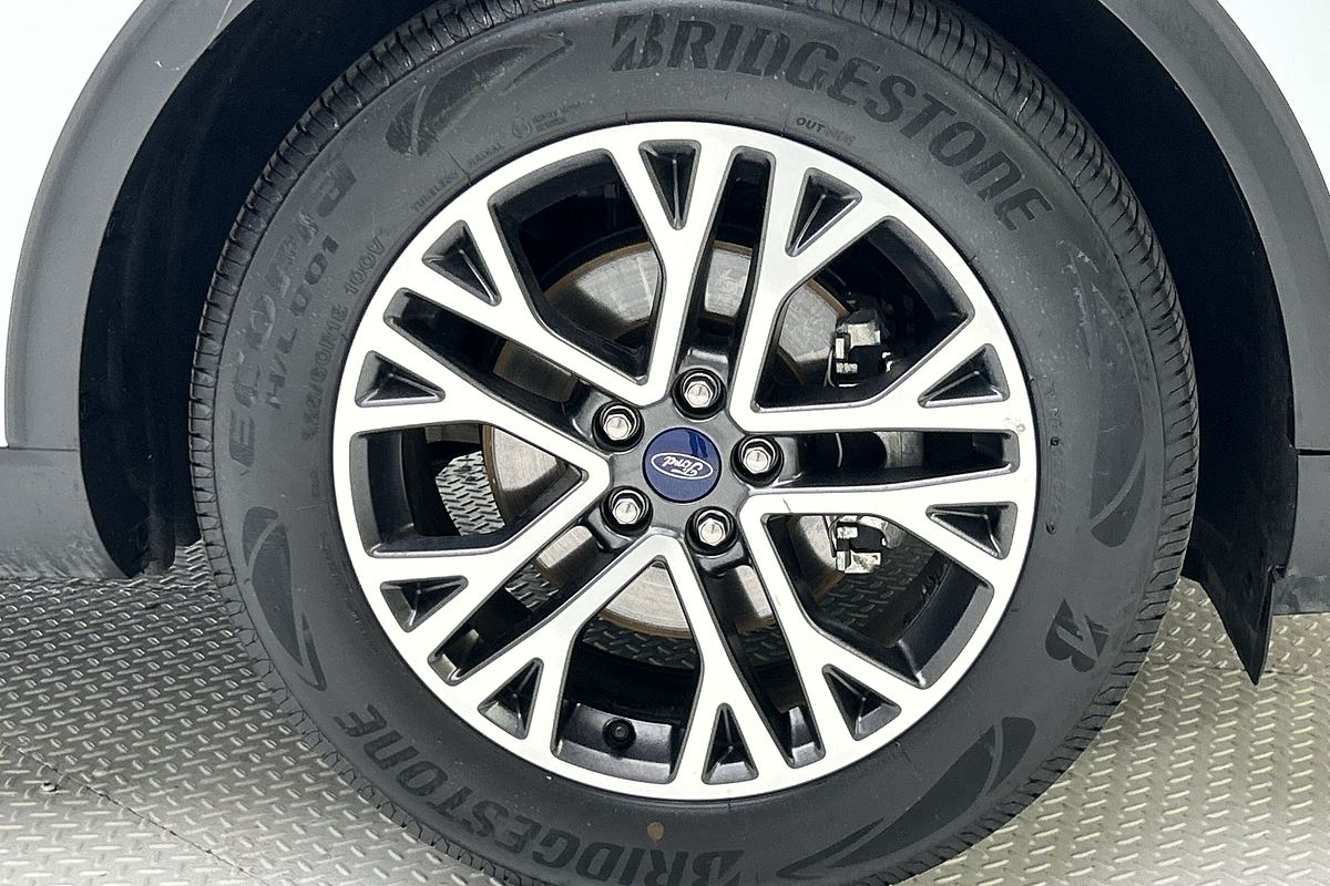 2021 Ford Escape ZH