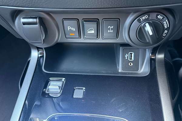 2024 Nissan Navara PRO-4X D23 4X4