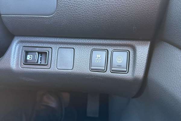 2024 Nissan Navara PRO-4X D23 4X4