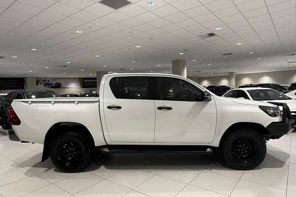 2022 Toyota Hilux SR GUN126R 4X4