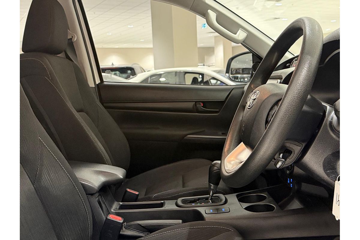2022 Toyota Hilux SR GUN126R 4X4