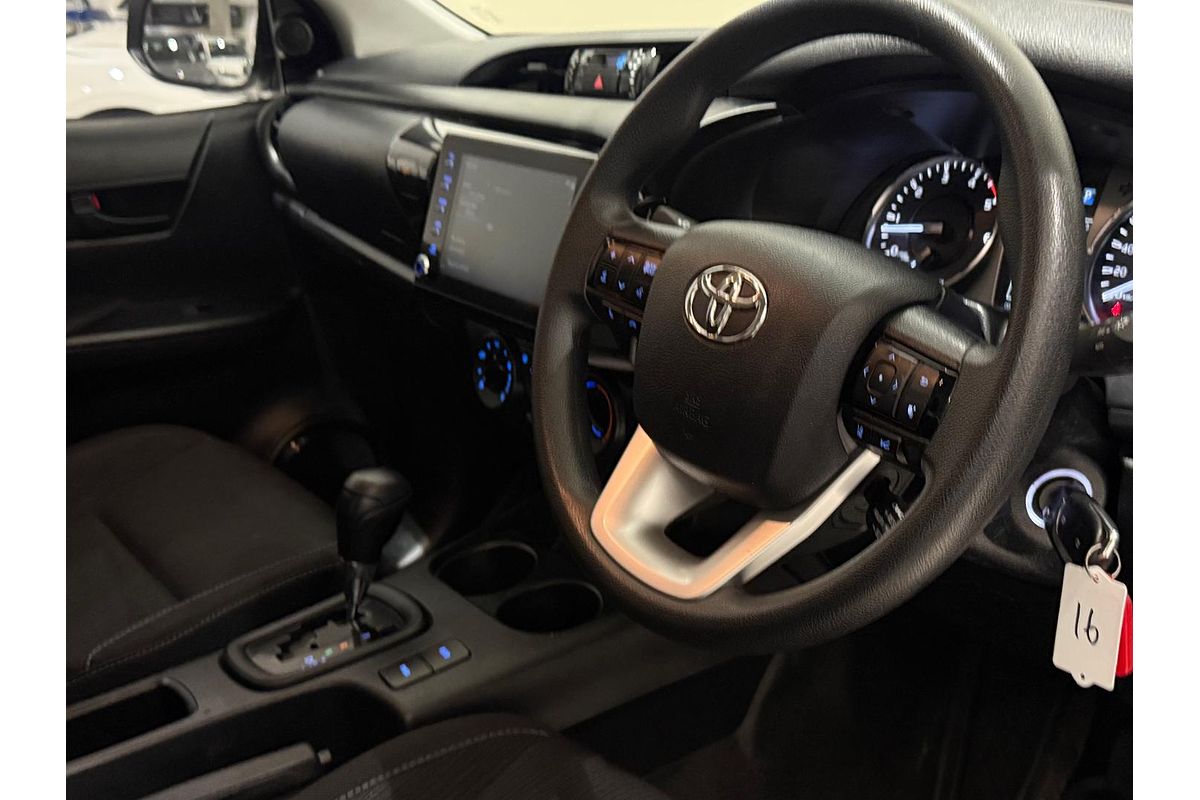 2022 Toyota Hilux SR GUN126R 4X4