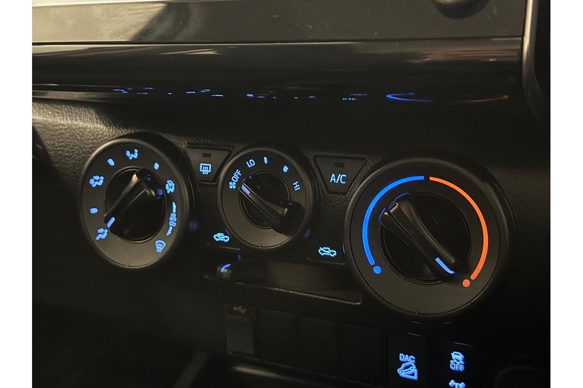 2022 Toyota Hilux SR GUN126R 4X4