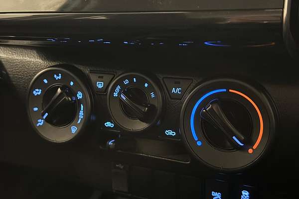 2022 Toyota Hilux SR GUN126R 4X4