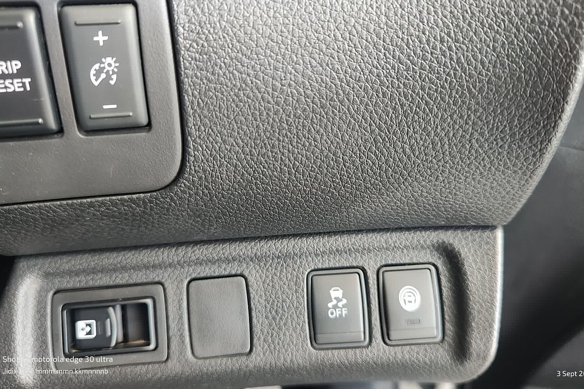 2021 Nissan Navara ST D23 4X4