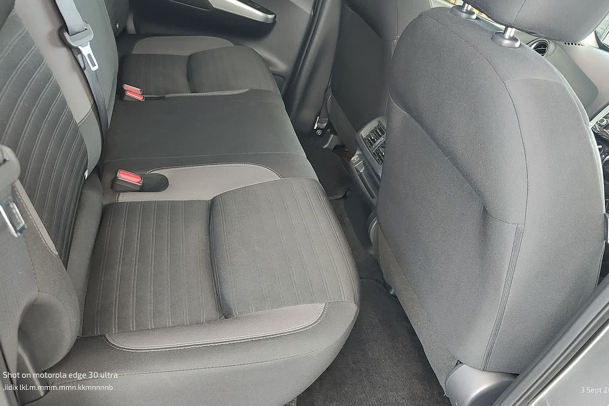 2021 Nissan Navara ST D23 4X4