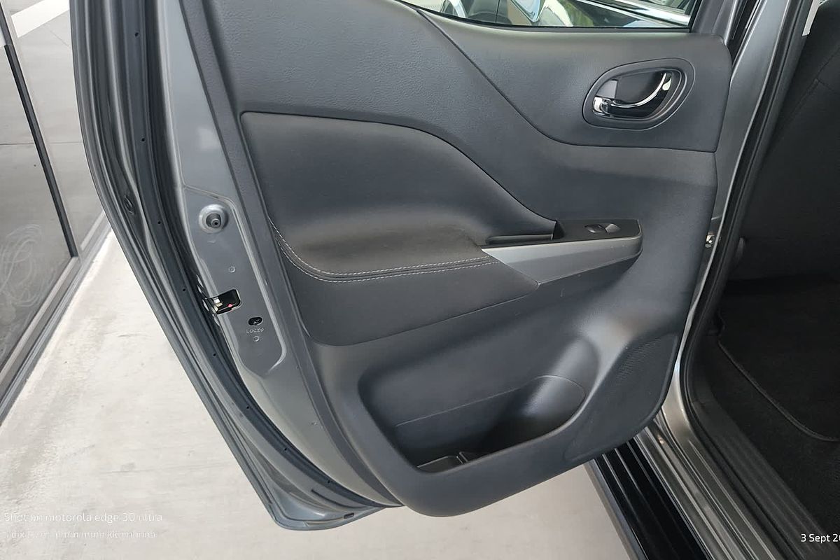 2021 Nissan Navara ST D23 4X4