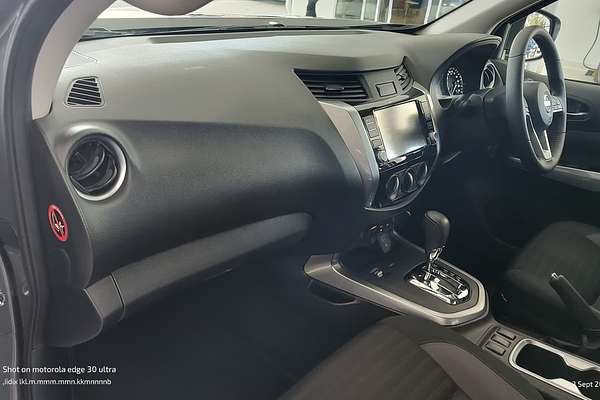 2021 Nissan Navara ST D23 4X4