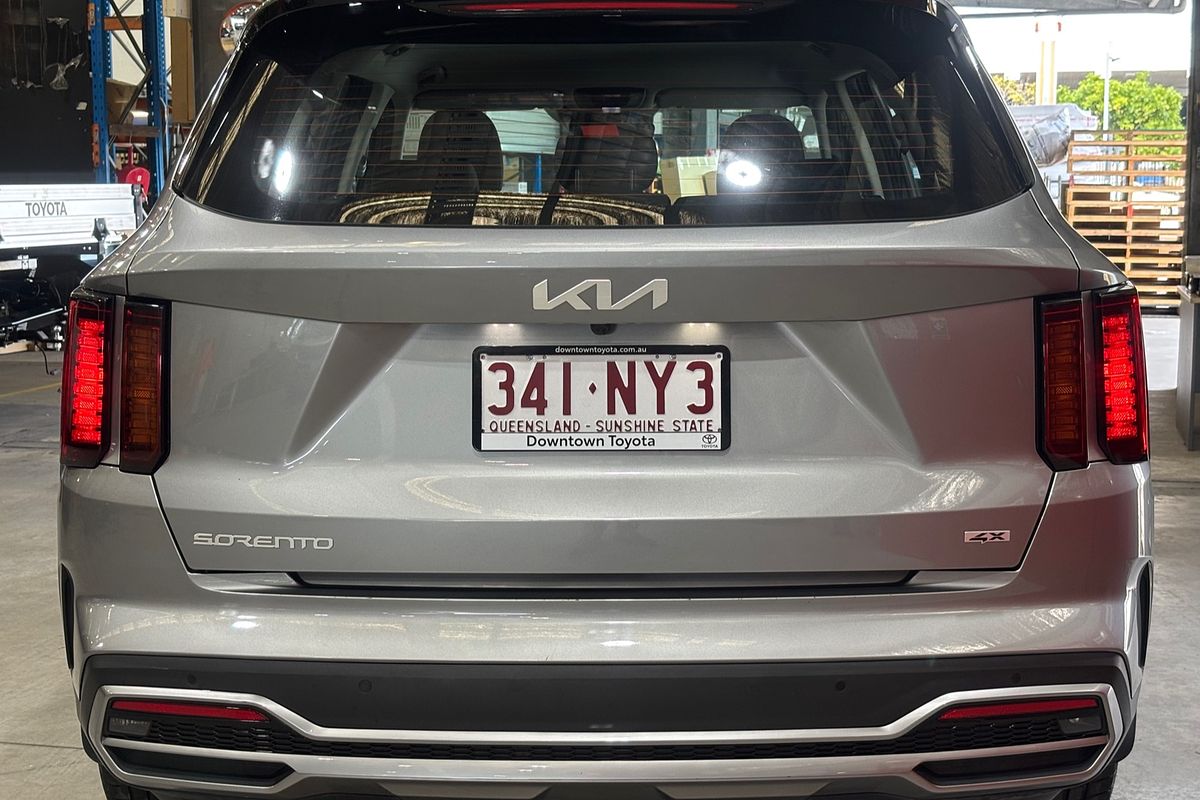 2022 Kia Sorento Sport MQ4