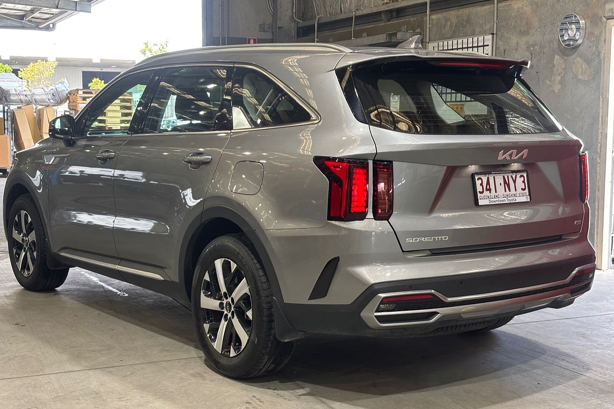 2022 Kia Sorento Sport MQ4