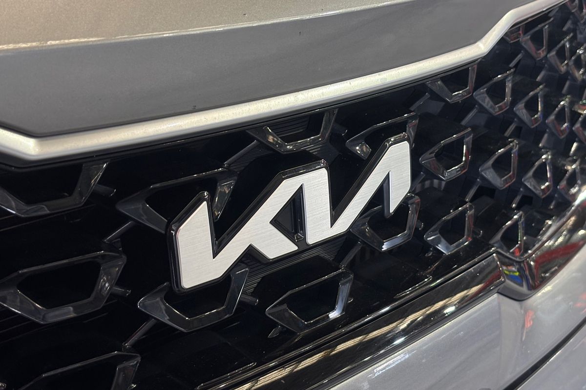 2022 Kia Sorento Sport MQ4