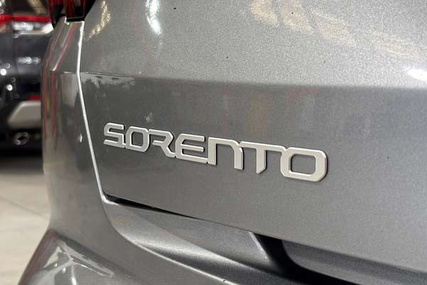2022 Kia Sorento Sport MQ4