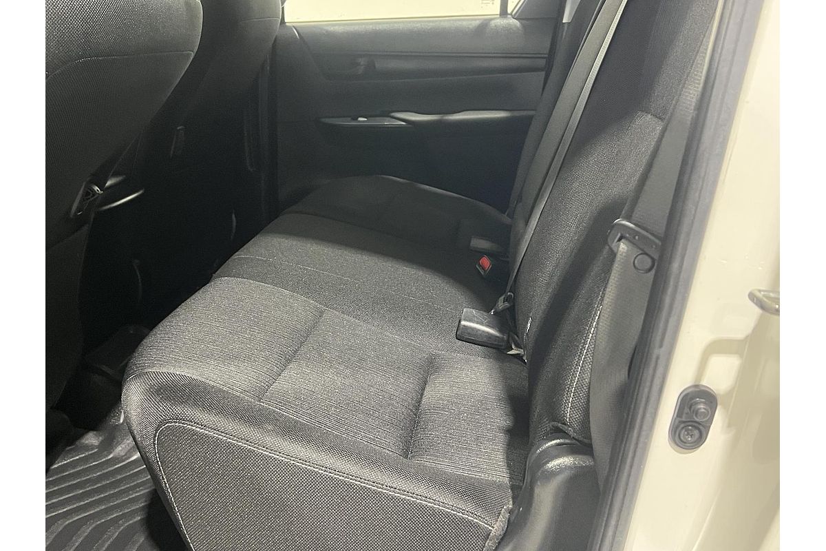 2021 Toyota Hilux SR GUN126R 4X4
