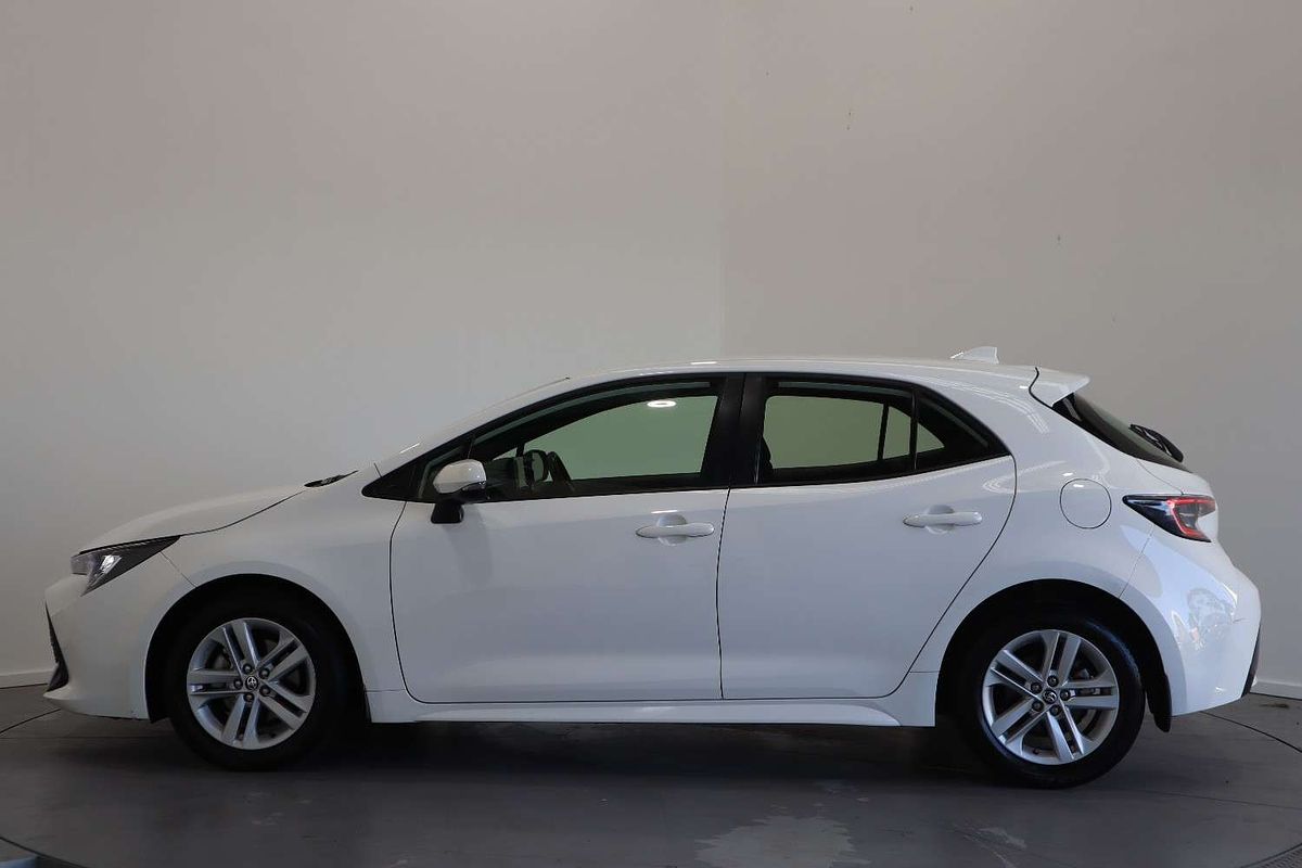 2021 Toyota Corolla Ascent Sport MZEA12R