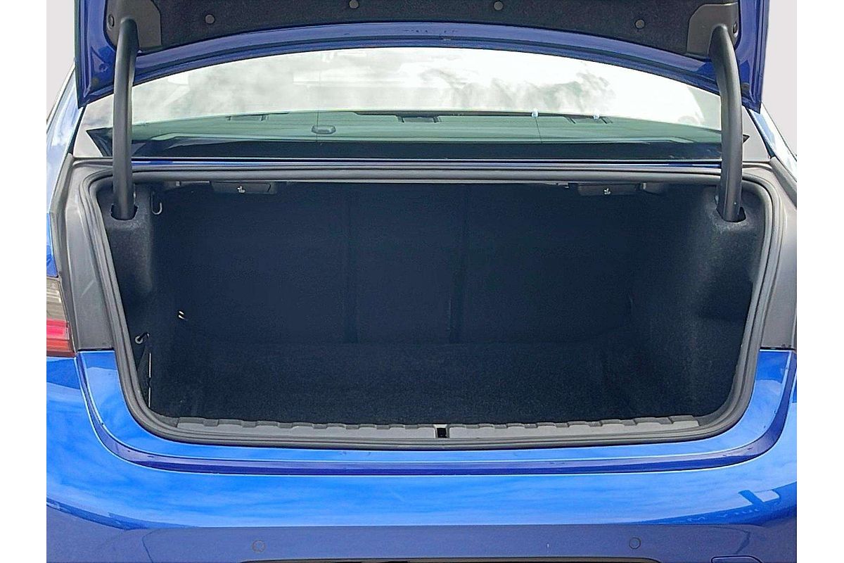 2022 BMW 3 Series 320i M Sport G20 LCI