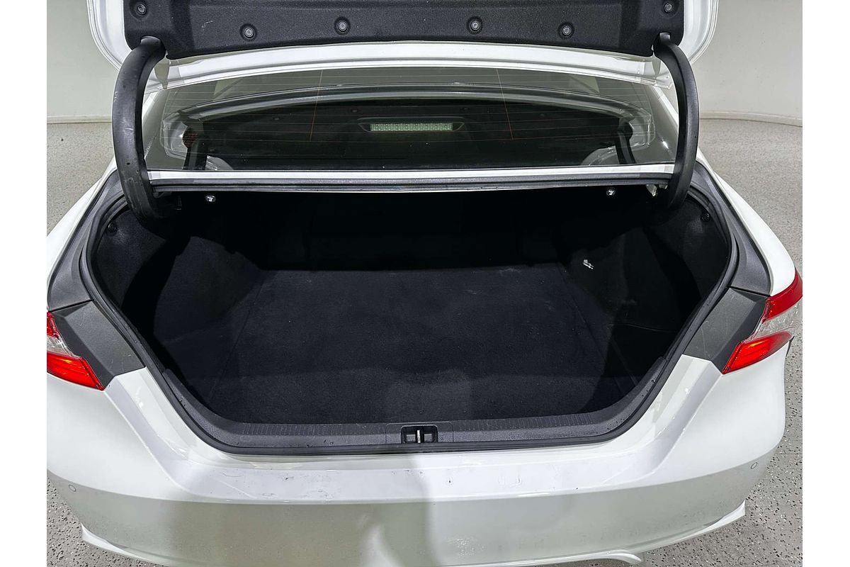 2020 Toyota Camry Ascent Sport AXVH71R