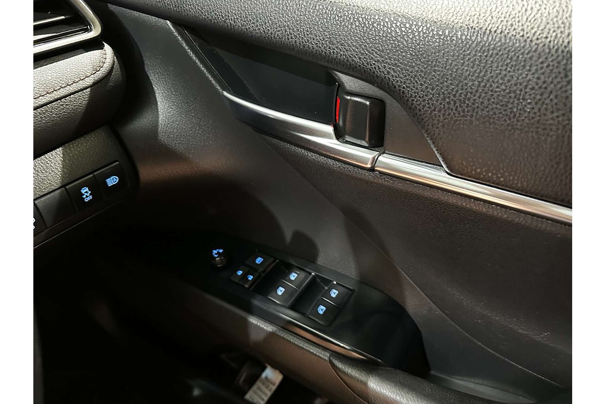 2020 Toyota Camry Ascent Sport AXVH71R