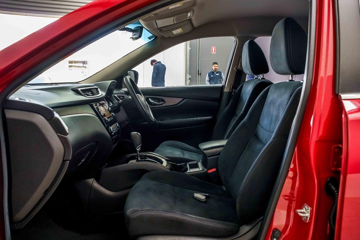 2015 Nissan X-TRAIL ST T32