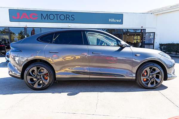 2025 MG IM6 Performance S12L