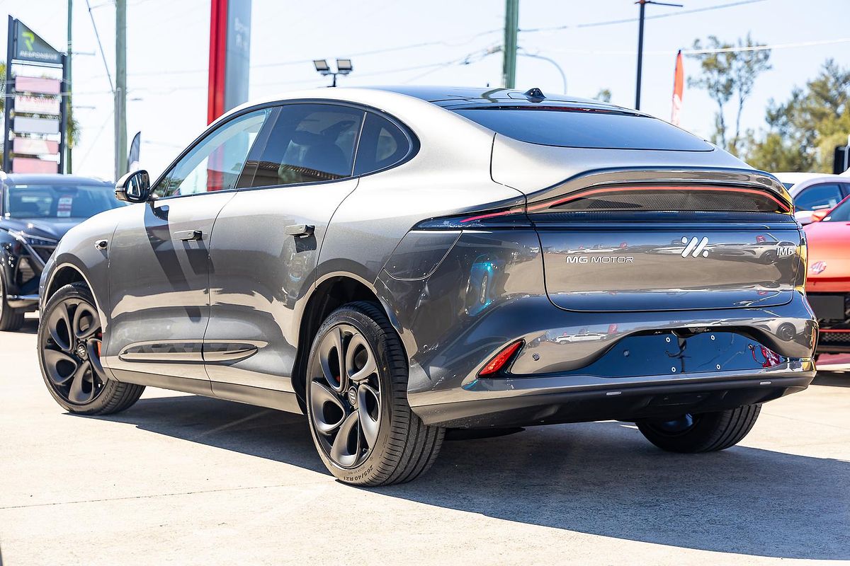 2025 MG IM6 Performance S12L