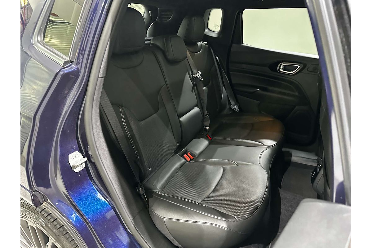 2023 Jeep Compass S-Limited M6
