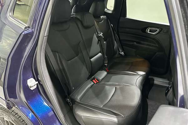 2023 Jeep Compass S-Limited M6
