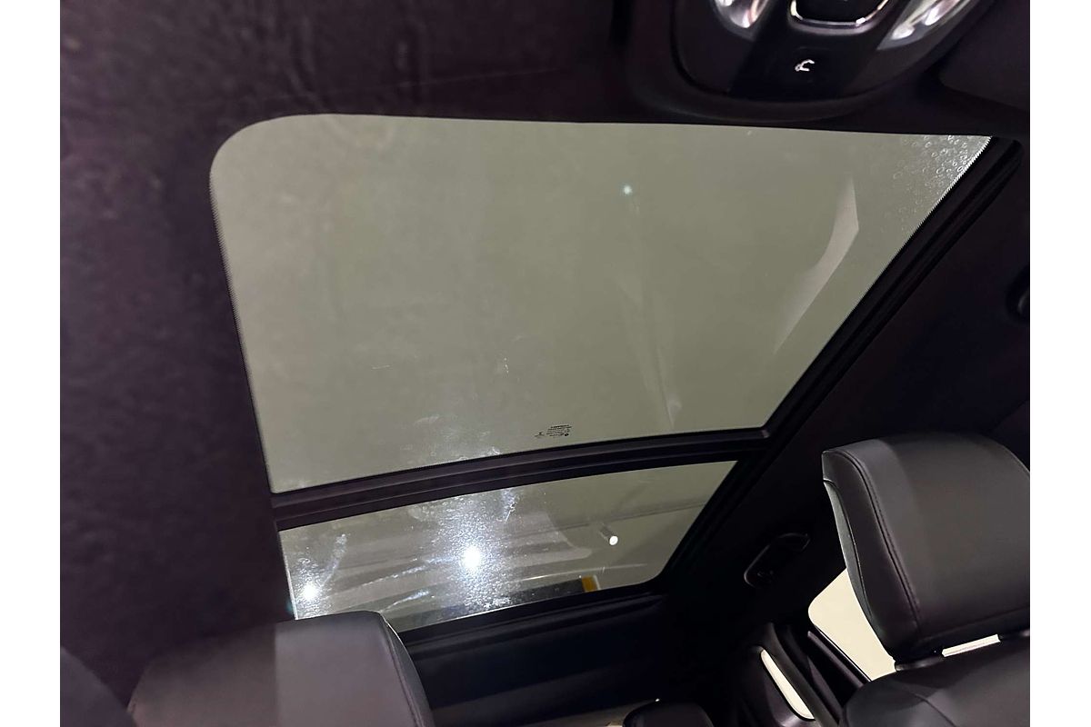 2023 Jeep Compass S-Limited M6