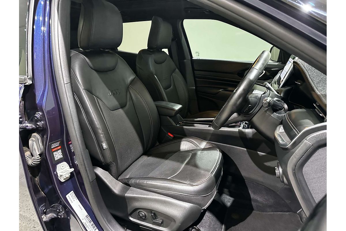 2023 Jeep Compass S-Limited M6