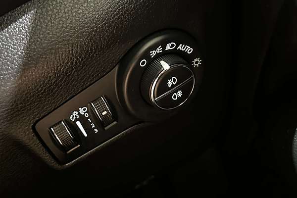 2023 Jeep Compass S-Limited M6
