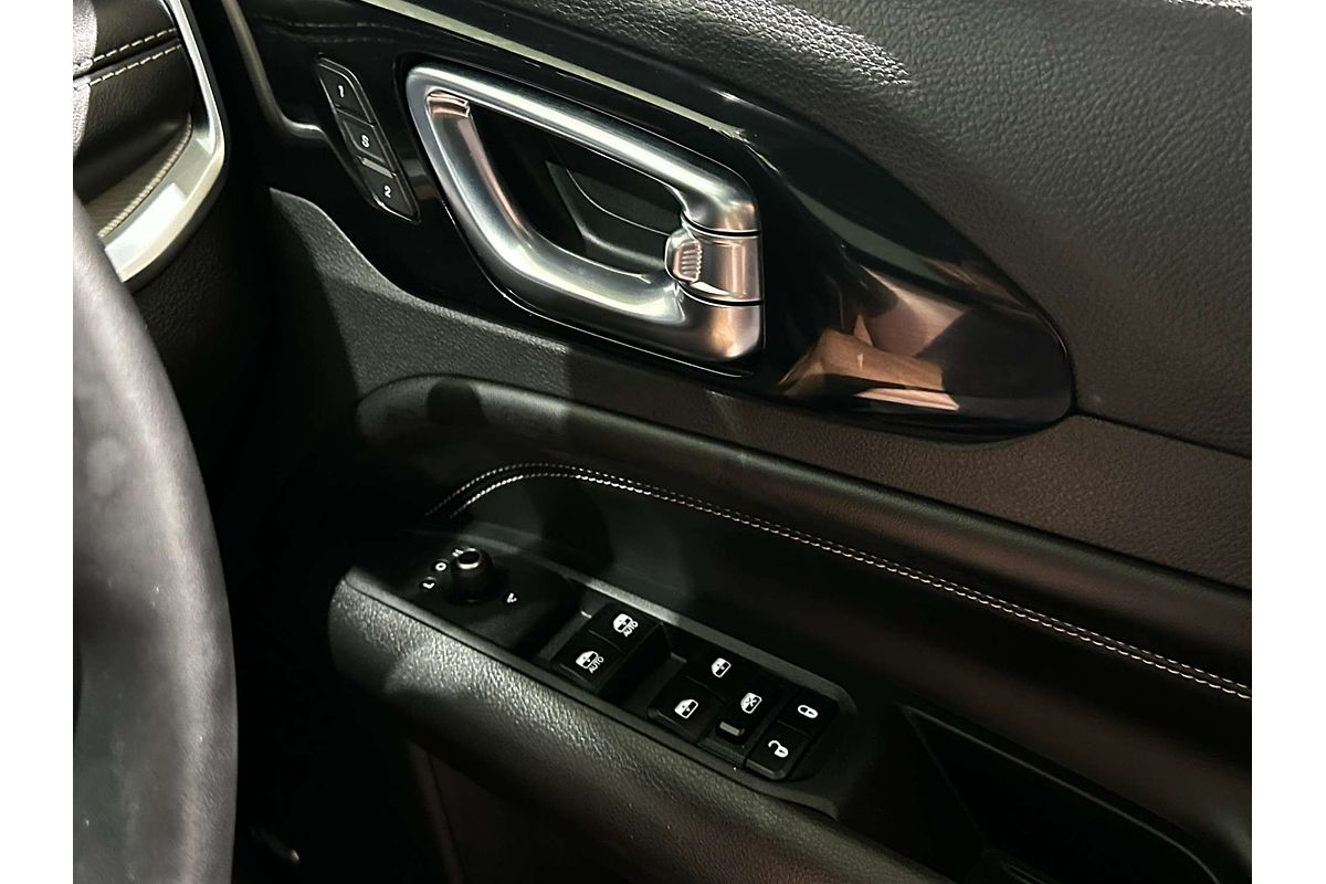 2023 Jeep Compass S-Limited M6