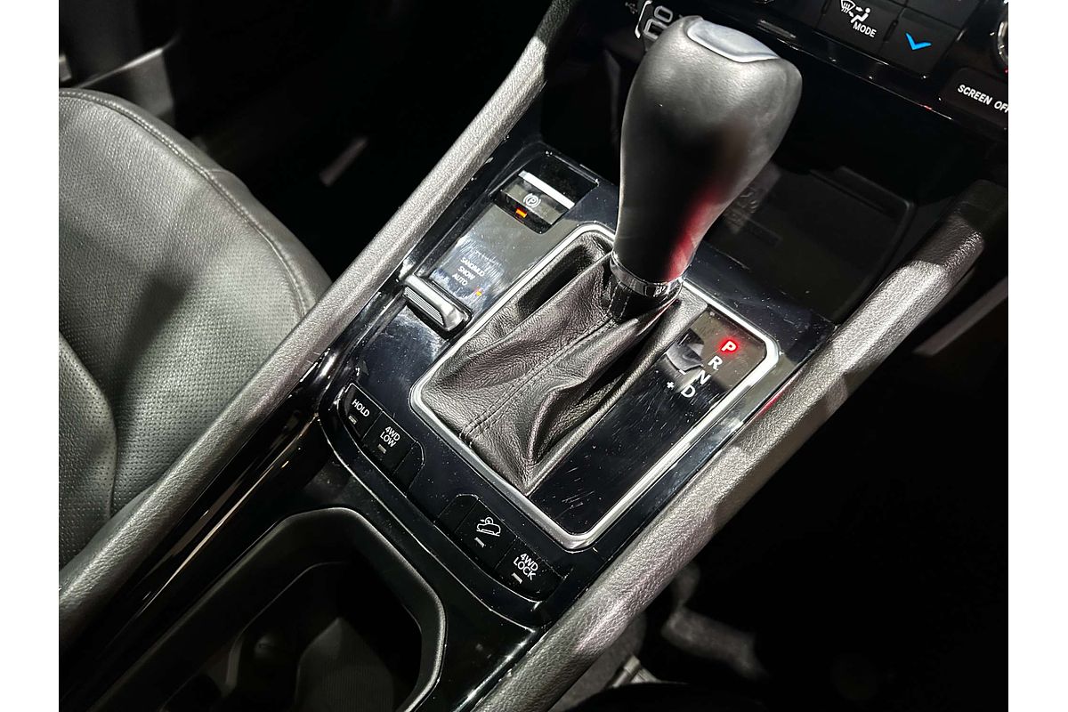 2023 Jeep Compass S-Limited M6