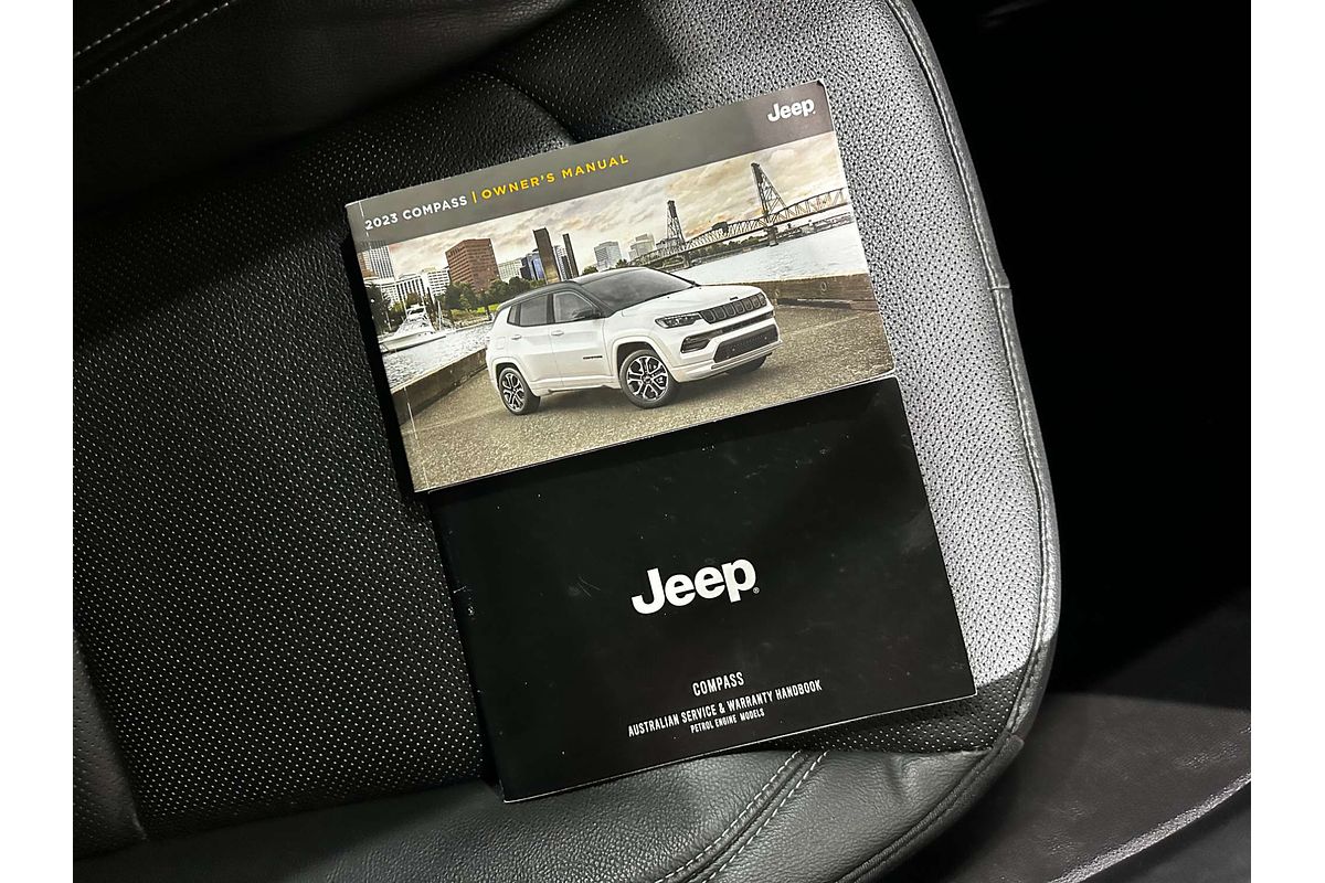 2023 Jeep Compass S-Limited M6