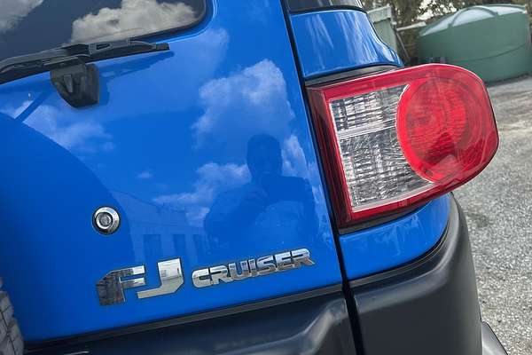 2012 Toyota FJ Cruiser GSJ15R