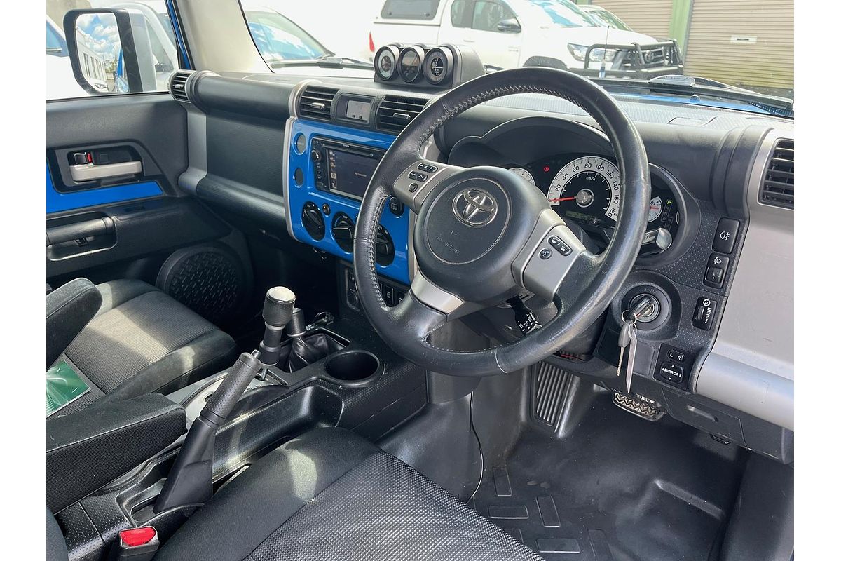 2012 Toyota FJ Cruiser GSJ15R