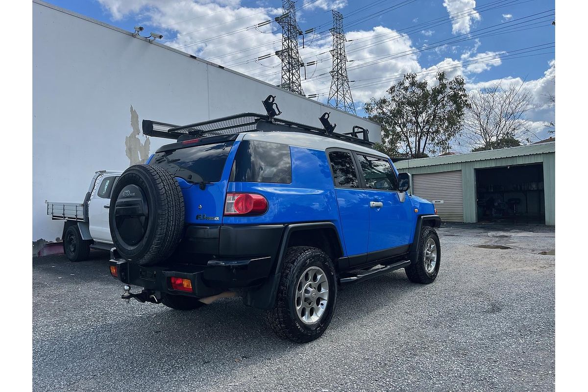 2012 Toyota FJ Cruiser GSJ15R