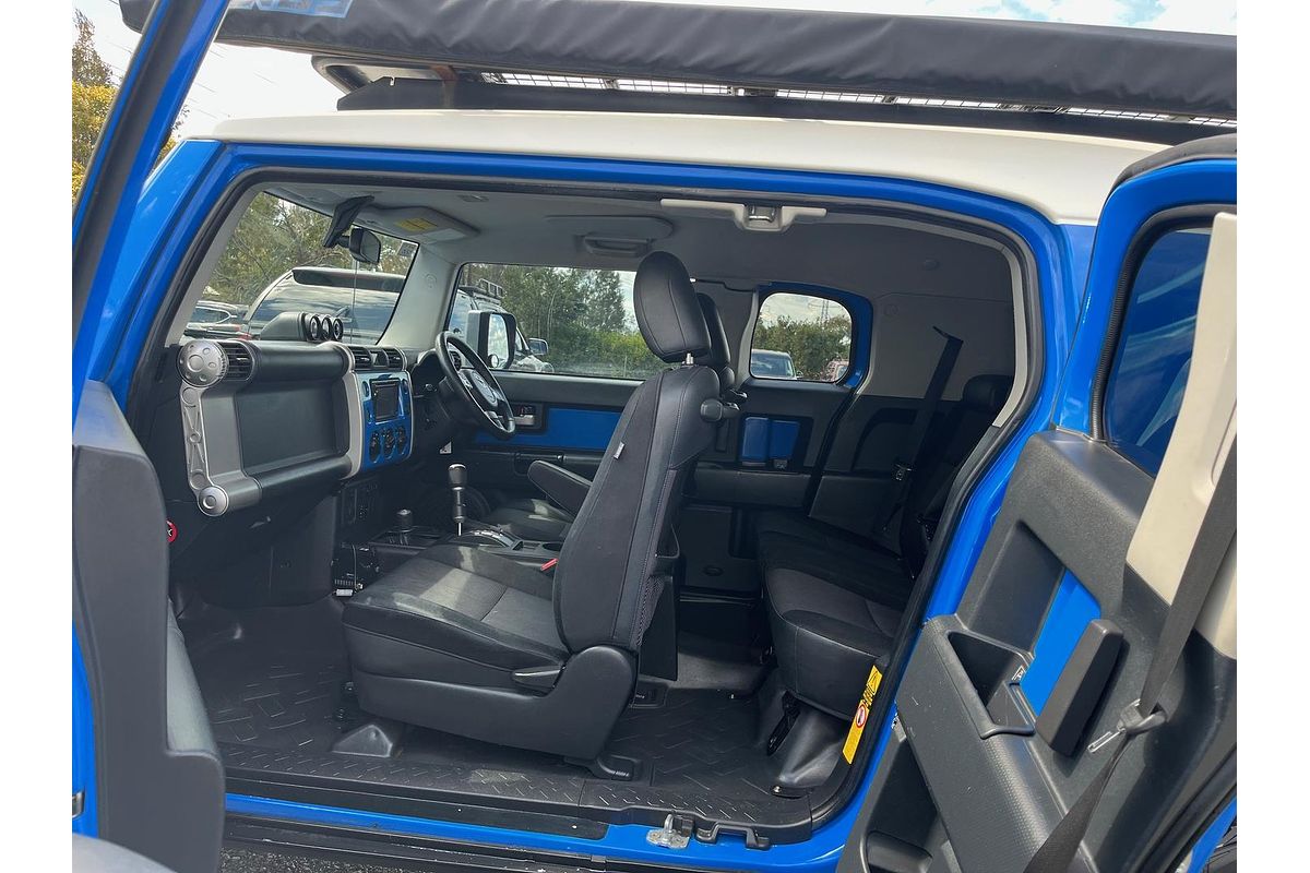 2012 Toyota FJ Cruiser GSJ15R